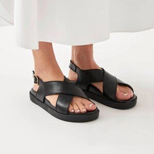 ALOHAS CHUNKY BLACK LEATHER CROSSOVER SLINGBACK SANDALS